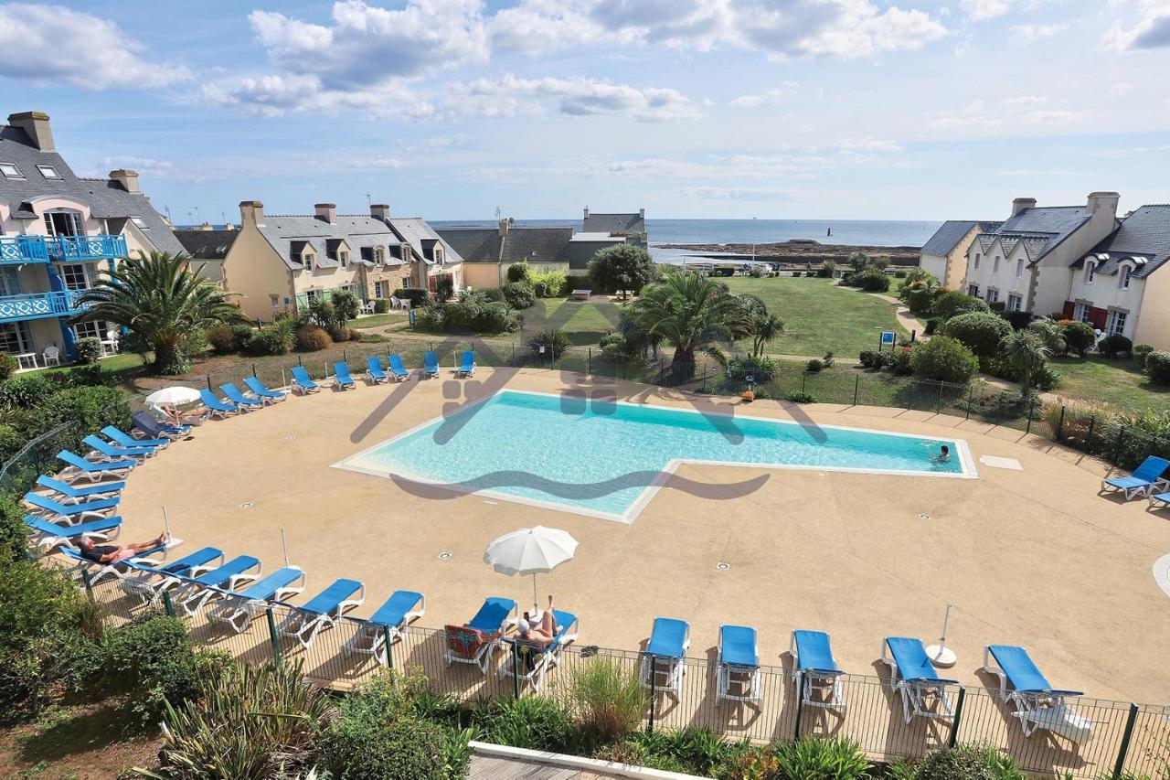 LocaLise au Guilvinec - A28 - Belle vue sur la mer, la piscine et le jardin - - Tout à pied, plages, port, centre, commerces, marché - Wifi inclus - Linge de lit inclus Exterior foto