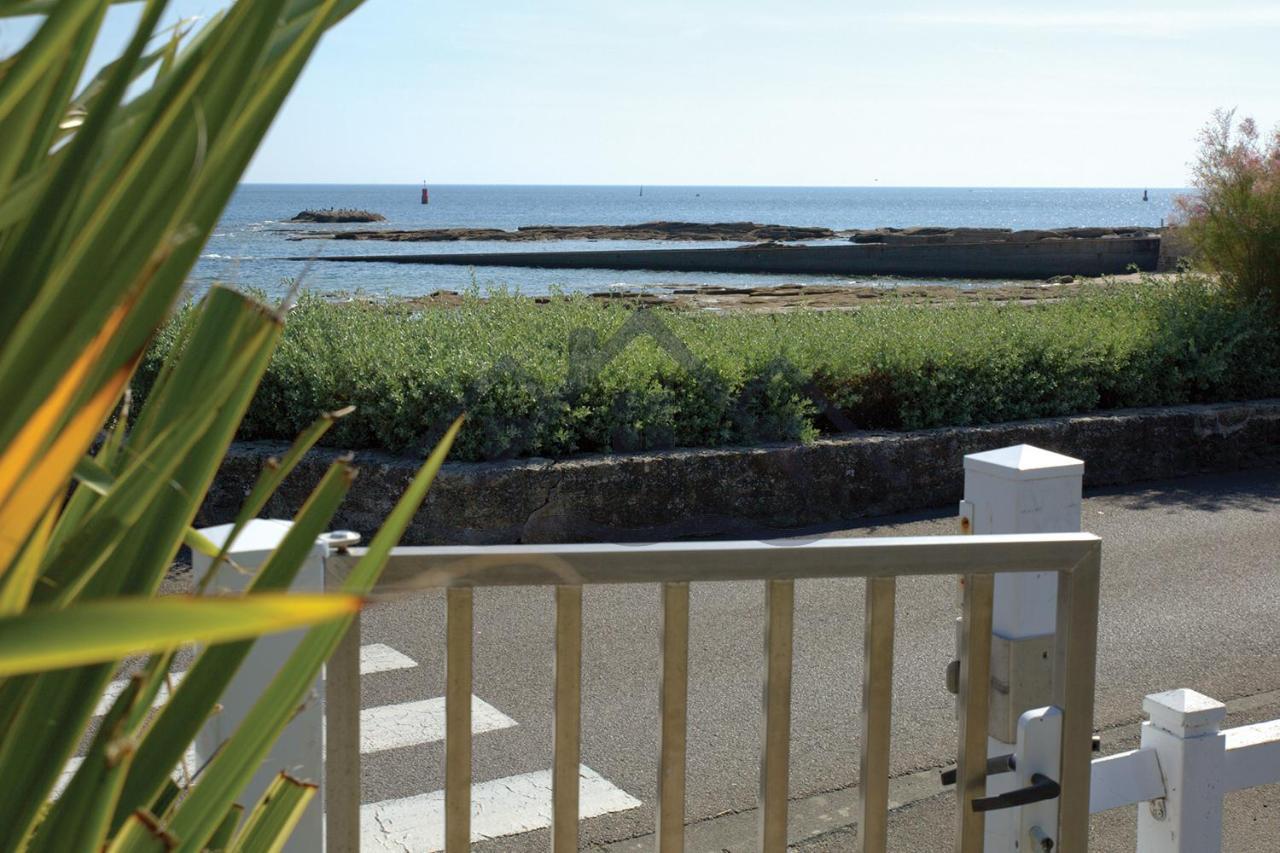 LocaLise au Guilvinec - A28 - Belle vue sur la mer, la piscine et le jardin - - Tout à pied, plages, port, centre, commerces, marché - Wifi inclus - Linge de lit inclus Exterior foto